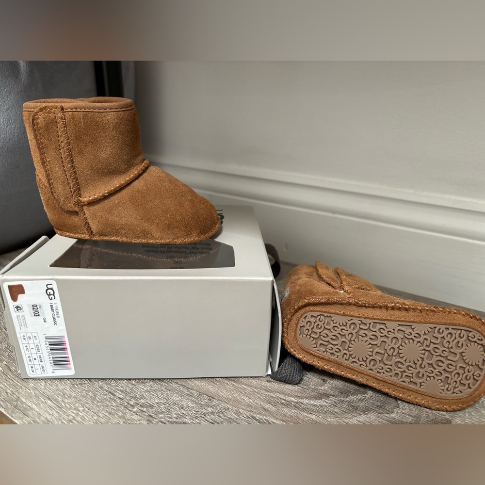 Baby Ugg booties